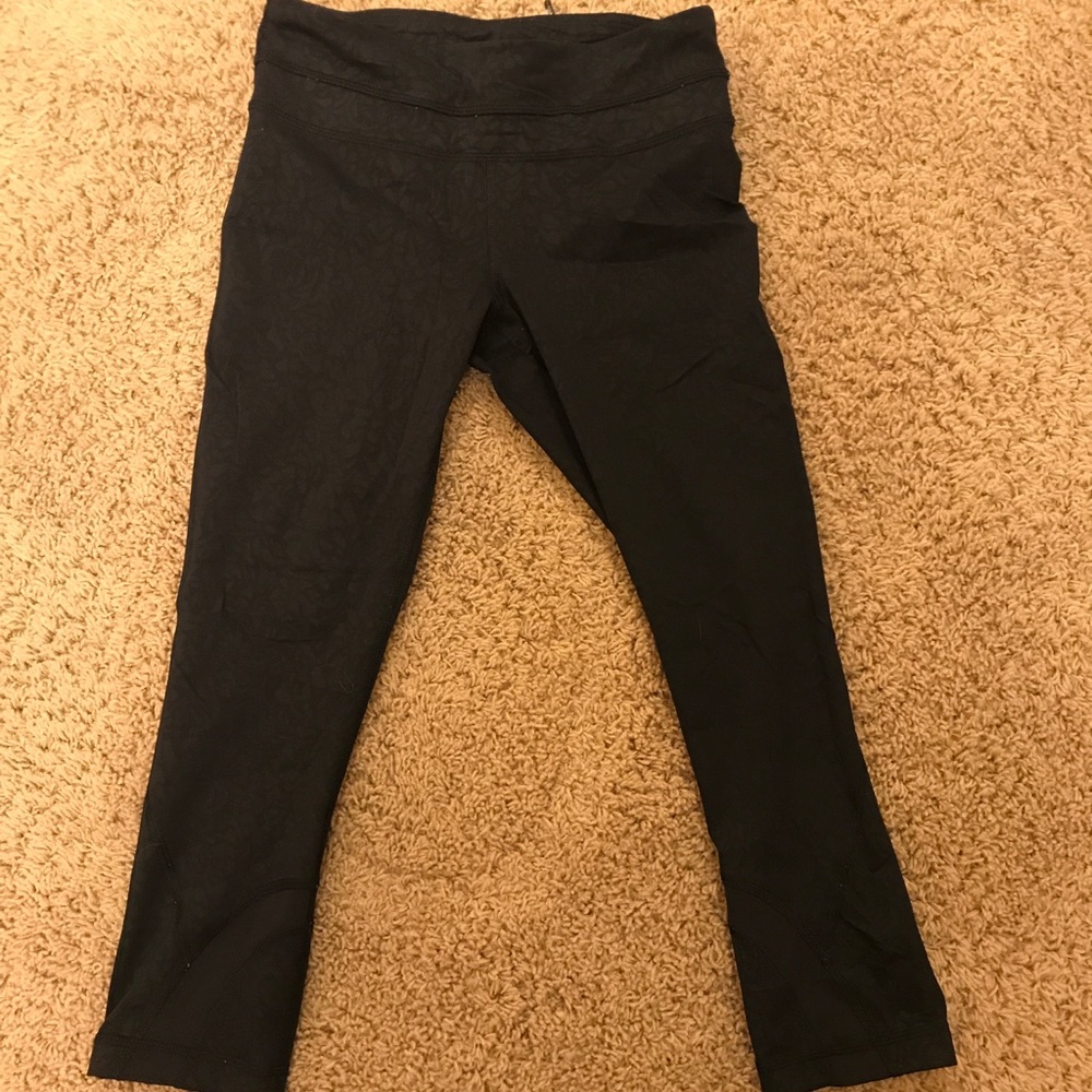 Lulu Lemon Crop